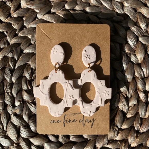 Textured Flower Clay Earrings in Cream - Picture 2 of 8